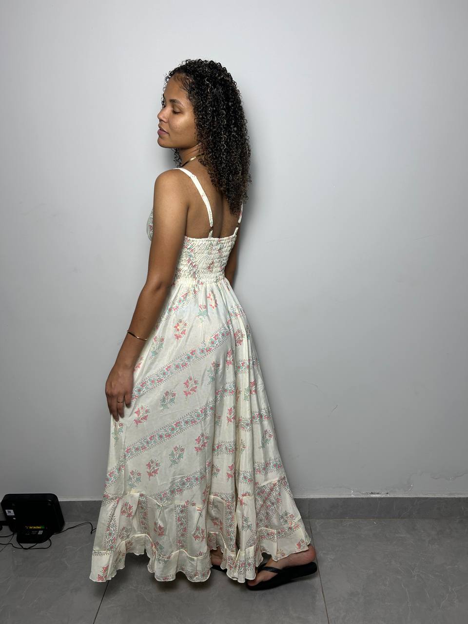 Vestido indiano florido mavie 3