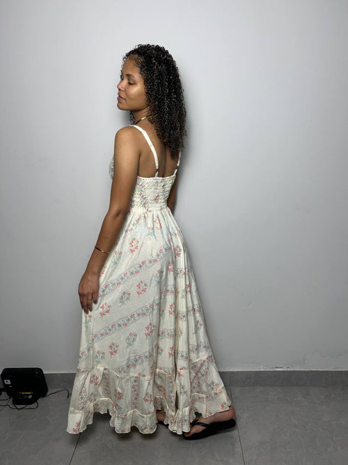 Vestido indiano florido mavie