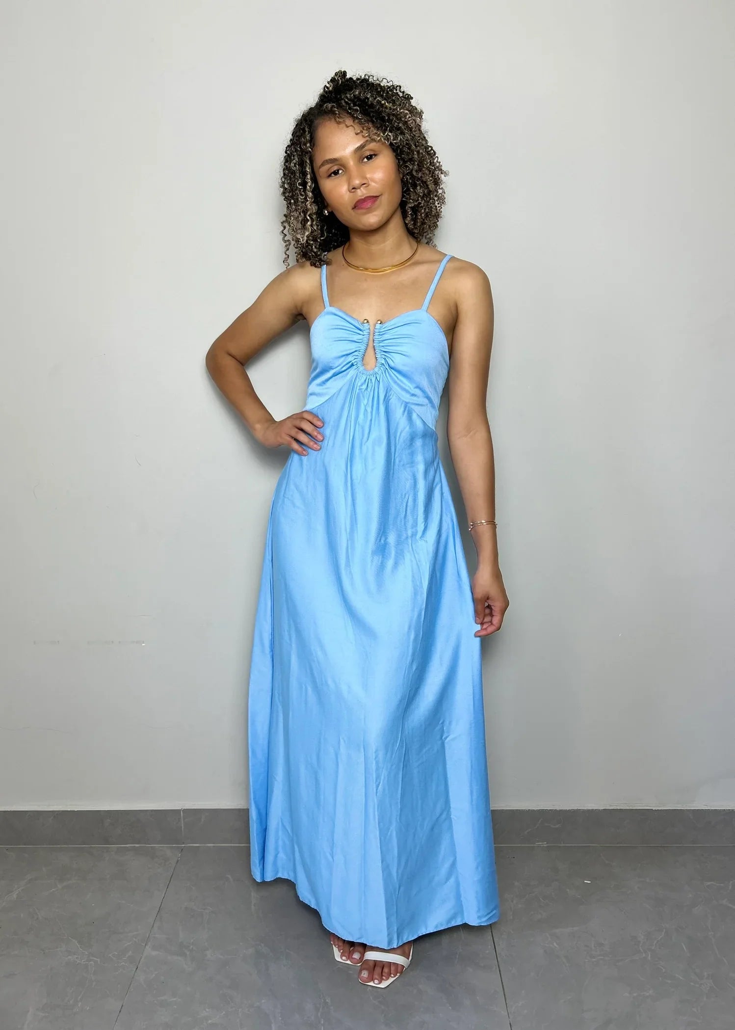 Vestido Longo Azul Serenity Detalhe em Metal - LE XAVIER