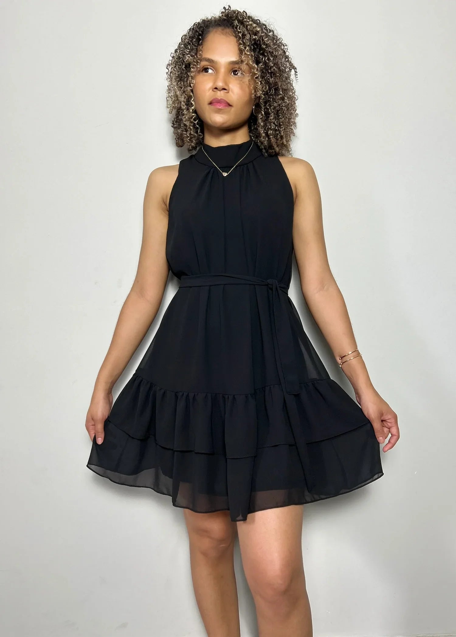 vestido curto preto - LE XAVIER